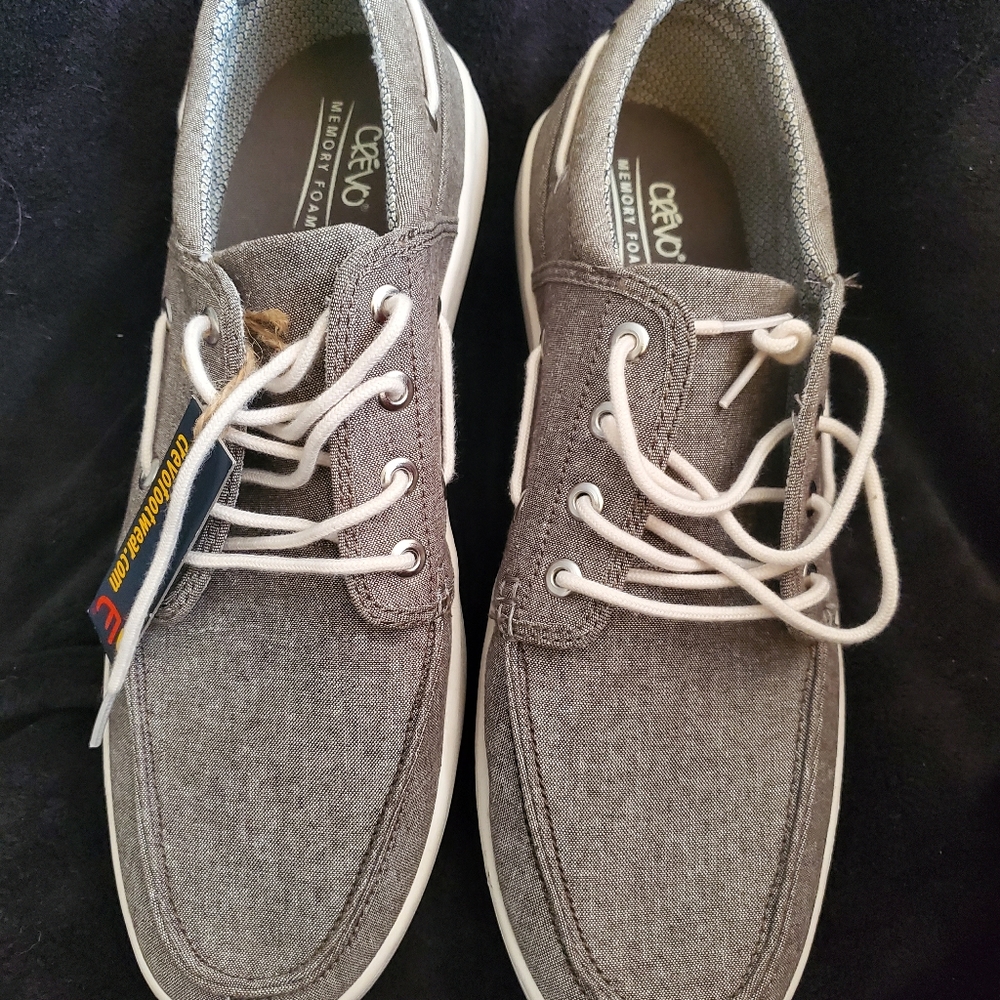 Crevo NWT Boat Shoes Size 12 Mens